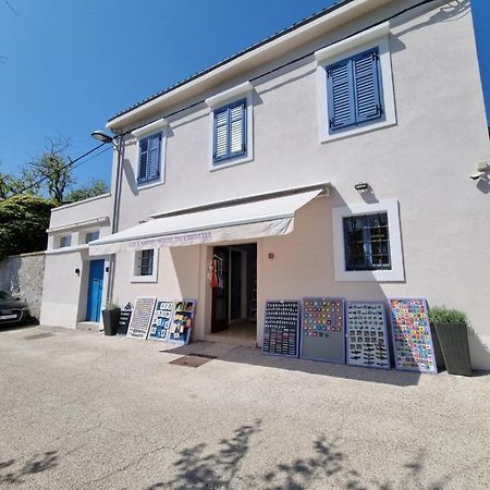 Narcis Central Apartment With Sea & City Views Veli Lošinj Exterior foto